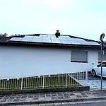 Holiday home Familienfreundliche Mit Garten & Spielplatz Nahe Nuernberg Playmobil Funpark *