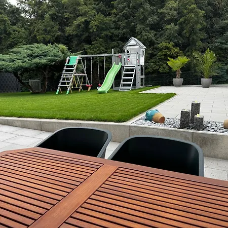 Familienfreundliche Mit Garten&spielplatz Nahe Nürnberg Playmobil Funpark Veitsbronn